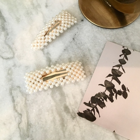 Set of 2 Imitation Pearl Beaded Gold Hair Clips - Picture 6 of 7